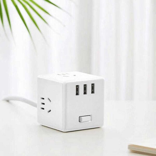 Xiaomi Mijia Magic Cube 3‑USB Power Strip Adapter